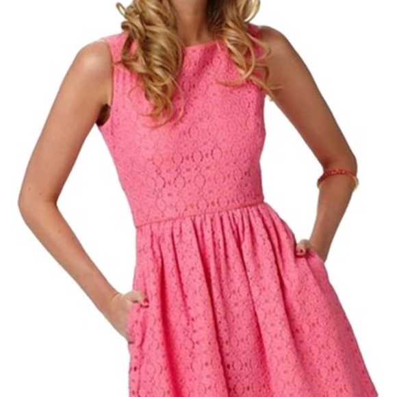 Lilly Pulitzer Aleesa Dress in Hotty Pink - Size 2 - Picture 5 of 7